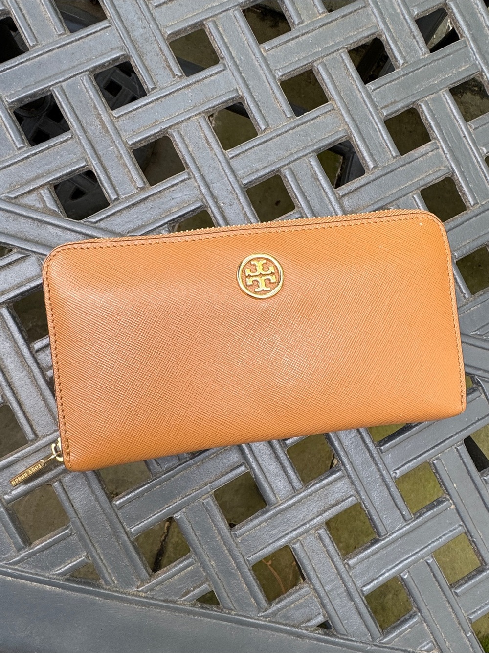 Tory Burch Tan Zip-Around Leather Continental Wallet